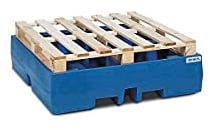 Denios Auffangwanne aus Kunststoff | ohne Gitterrost | blau | BxHxT 1300 x 350 x 1300 mm | Volumen 405 Liter | 4 Fässer | Arbeitssicherheit Notfall-Umweltschutz-Produkte säurefest