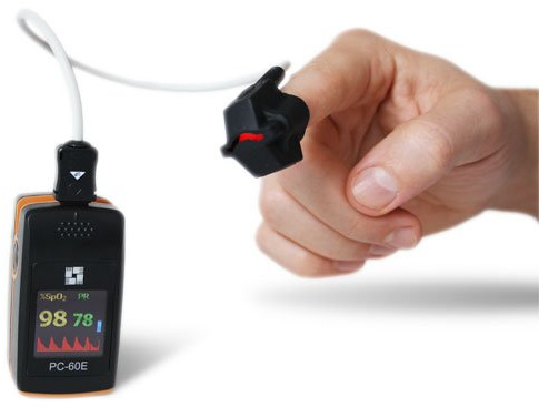 Fingerpulsoximeter PC-60E mit Kindersensor Pulsoximeter