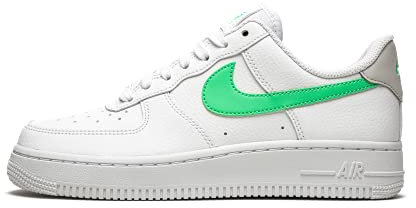 Nike WMNS Air Force 1 '07, Basketballschuhe für Damen, White Green Glow Lt Bone White, 37.5 EU