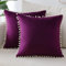 Sungeek 2er Set Samt Kissenbezüge, Dekorativ Zierkissenbezüge Weich Kissenbezug Pompon Dekokissen Sofakissen Couchkissen Deko Bezug Kissenhülle für Schlafzimmer Wohnzimmer (40x40 cm, Aubergine Lila)