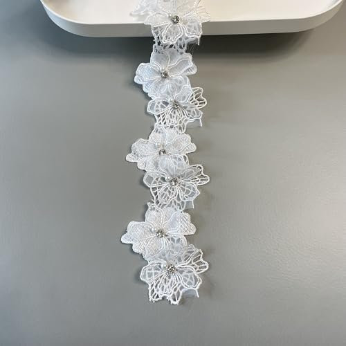 2 Yards 3D Blume Spitze Trim Perlen Floral bestickt Spitze Trim Stoff Blumen Applikationen Spitze Band Handmade DIY Nähen liefert Handwerk für Kostüm Hut Dekoration (Weiß)
