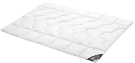 Spessarttraum Bettdecke Bronze, 135x200, Faserbettdecke, leichte Übergangsdecke, Ganzjahresdecke, 100% Polyester, Made in Germany, Oeko-TEX, Allergiker geeignet