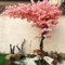 GEJLELDS Kunstbaum Rosa künstlicher Kirschbaum, Simulationsbaum for Hochzeit Innen-Outdoor-Dekoration, Massivholzkofferraum und künstliche Blütenblätter Kunstpflanze,1x0.6m