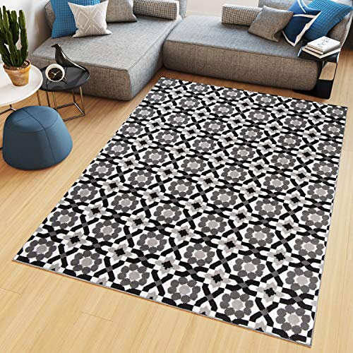 TAPISO Maya Kollektion Teppich Kurzflor Wohnzimmer Modern Schwarz Grau Weiß Schwarz Floral Mosaik Geometrisch Schlafzimmer Esszimmer ÖKOTEX 140 x 200 cm