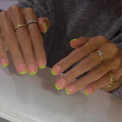 Irikdescia Lot de 24 faux ongles courts carrés à presser avec gel et lime à ongles, pour décoration de nail art, bordure vert clair