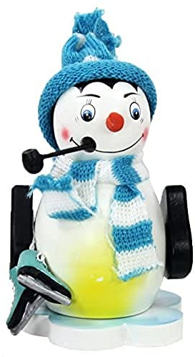 Dekohelden24 Farbenfrohe Räucherfigur Pinguin auf Eisscholle mit Schal, in Hellblau, ca. 12 cm