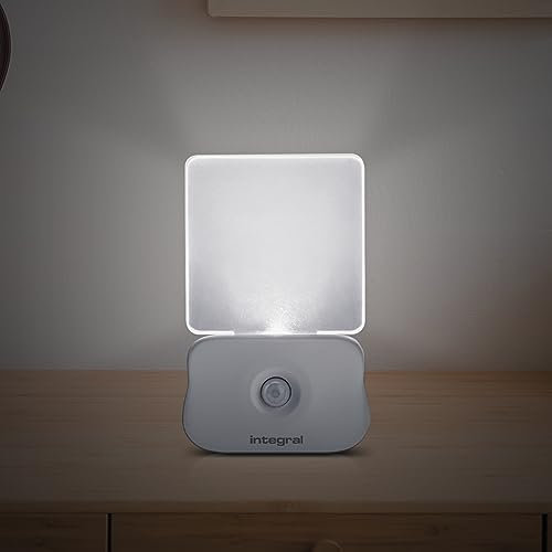 Integral LED Motion Sensor Night Light, Wall Plug-in Night Light, Dusk to Dawn Photocell Sensor for Kitchens, Bedrooms, Bedroom, Transparent, 2-Pack