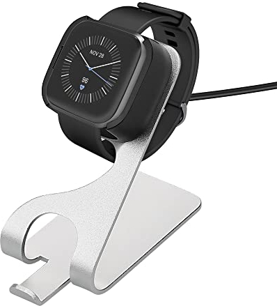 kwmobile USB Ladegerät kompatibel mit Fitbit Versa 2 / Versa 2 SE - USB Kabel Charger Stand - Smart Watch Ladestation - Ladekabel mit Standfunktion in Schwarz Silber