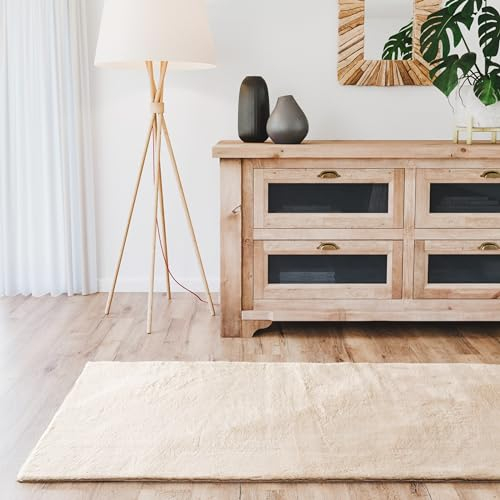 Interiyou Fargo - Teppich Wohnzimmer 70x200 cm Beige - Kurzflor Waschbar und rutschfest - Flauschiger Fellteppich aus Kunstfell - weicher Langflor Fell