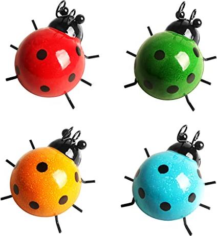 YiYa 4 pezzi Decorazione Coccinella in metallo Arte della parete di coccinelle in metallo per sculture da parete all'aperto per interni e esterni per la decorazione della casa da giardino