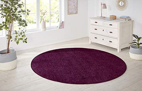 Hanse Home Nasty Läufer – Flauschiger Kurzflor Teppich Einfarbig Unifarben für Esszimmer, Wohnzimmer, Kinderzimmer, Flur, Schlafzimmer, Küche – Uni Brombeere, 80x200cm