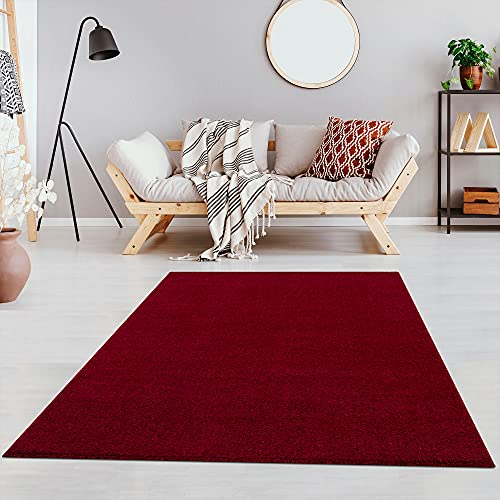 Fashion4Home Teppich Wohnzimmer – Einfarbig, Uni Teppich fürs Kinderzimmer, Schlafzimmer, Arbeitszimmer, Büro, Flur und Küche - Kurzflor, Rot, Größe: 80x150 cm