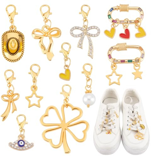 AHANDMAKER 11 Goldene Schnürsenkel Charms Metall Schuhdekoration | Metall Schuhclips 22 Bis 40mm Passend für Sneaker Sandalen Ideal für Hochzeitsschmuck und Alle DIY Bastelprojekte