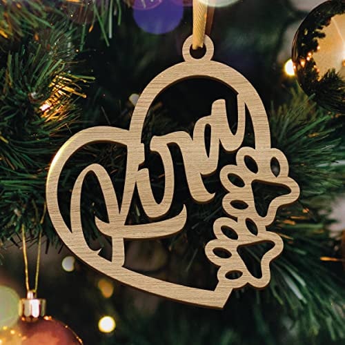 Weihnachtsbaum-Dekoration in Herzform mit Tierpfoten – Christbaumschmuck-Ornament aus Holz – Mit Name personalisierbar (Modell Herz & Pfoten, Eiche)
