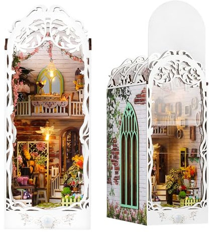 Shrike Kit Booknook Créatif pour Adultes – Maison de Poupée DIY en Bois 3D avec Éclairage LED, Puzzle Miniature Artisanal – Décor Élégant pour Étagères (Jardin Booknook)