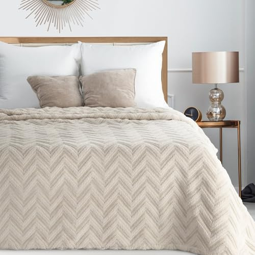 Eurofirany Wohndecke Hygge mit Fischgrät-Struktur beige 170x210 cm