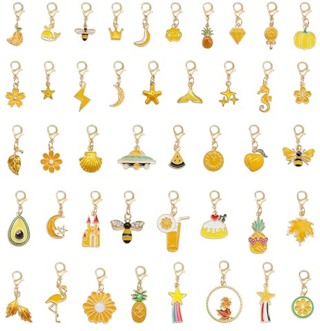 Julie Wang 30-teilige emaillierte Anhänger mit Karabinerverschlüssen, diverse Frucht-/Blumen-/Herzdesigns für Geschenke, Schlüssel & Taschen