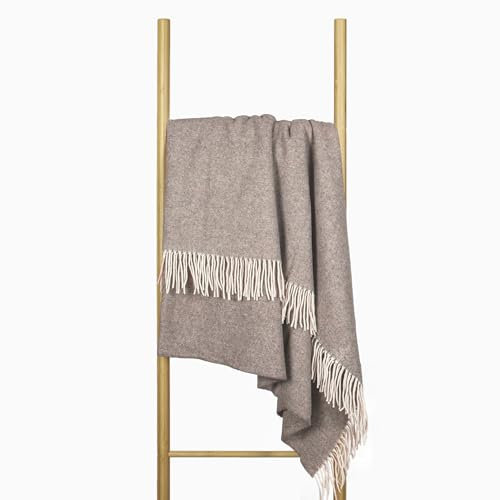 Merino Wolldecke 140x200 – Weiche Merino Decke mit 10% Kaschmir – Luxuriöse Schafwolldecke mit Tasseln – Warme Wolldecke für Sofa, Bett & Outdoor – Stylish Weiche Kuscheldecke - Nostra Wolldecken
