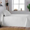 Colcha Capa Piqué diseño Topos, Tacto algodonado y Suave, Cubrecama Moderno y Elegante de Tejido Fino, para Primavera o Verano. Incluye 1 Funda de Cojín - Cama 90 cm - Color Blanco