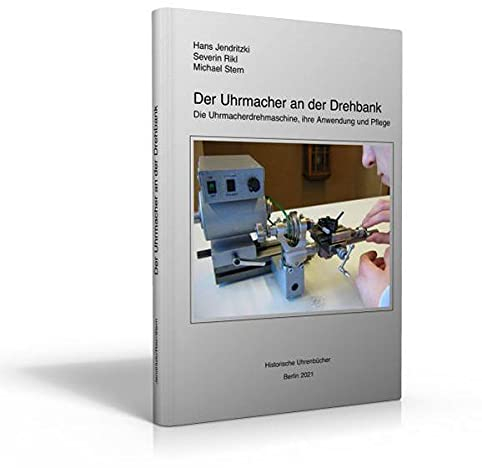 Der Uhrmacher an der Drehbank