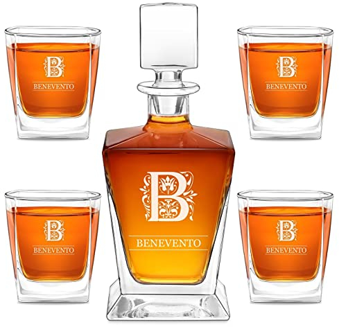 Maverton caraffa per whisky + 4/6 bicchieri con incisione - Decanter per whisky in vetro da 800 ml - Incisione personalizzata - Set per il whisky per Lui per compleanno - Cognome