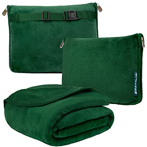 PAVILIA Reisedecke/Kissen, Flugzeugdecke, 2-in-1 Kombi-Set, Faltbare Decke fürs Flugzeug, Reise-Essential fürs Auto, Geschenkidee für Reisende mit Gurt für Gepäck/Rucksack, 152 x 109 cm, Grün