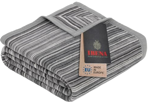 Ibena Malang Kuscheldecke 150x200 cm - Baumwollmix weich, warm & waschbar, Wolldecke grau gestreift