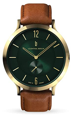 Lilienthal Berlin Herrenuhr The Classic in Gold Green – Armbanduhr am hellbraunen Leder-Armband – aus Chirurgenstahl mit einem Quarzuhrwerk & saphirgehärtetem Mineralglas – 42,5 mm