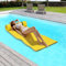 GOPLUS 210x66cm Wasserhängematte mit Kissen, Schwimmbett bis zu 70 KG Belastbar, Aufrollbare Schwimmmatte aus XPE, Schwimmfloß Wasserliege für Pool Schwimmbad Meer (Gelb, 210x66cm)