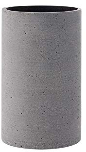 blomus 65625 COLUNA Vase S aus Polystone, dunkelgrau, puristische Beton-Optik, dekorative Vase in moderner Optik, hohe Tischdeko, exklusives Wohnaccessoire (H / B / T: 20 x 12 x 12 cm, 1,25 Kg)