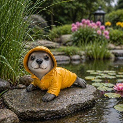 Online Fuchs Gartenfigur für draußen, wetterfest - Seehund, Robbe im Regenmantel - Teichdeko - Deko Figur 30 cm groß
