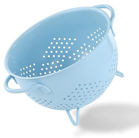 beifeier Metal Colander with Handle, 5-Quart Large Kitchen Strainer, Food-Safe Powder Coated, Three-Leg Universal Kitchen Basket for Pasta Vegetable Fruit (Blue)