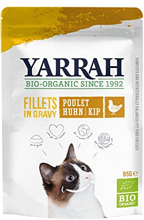 Yarrah Cat Organic Fillets with Chicken in Gravy 12 x 85 g