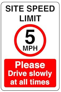 Limite de vitesse du site à 8 km/h, veuillez conduire lentement à tout moment. Autocollant haute adhérence (600 mm x 400 mm) Garantit la sécurité à une distance de visualisation de 4 m, favorisant la