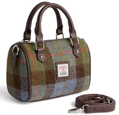 Kilts Wi Hae Harris Tweed Kilbride Mini Bowling Bag in MacLeod Green Tartan