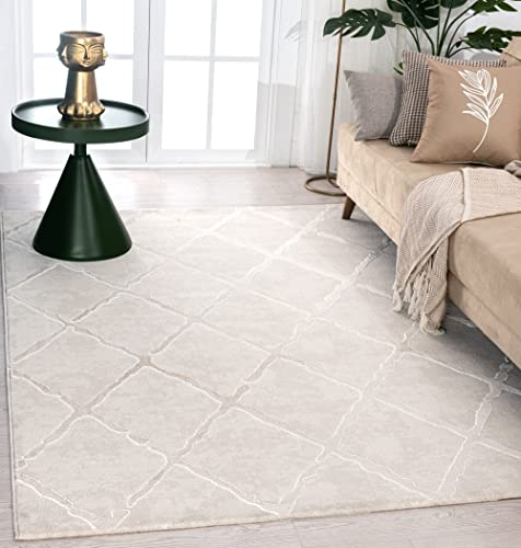 the carpet Knight Eleganter, Hochwertiger, Wohnzimmer Teppich, Softer Kurzflor, 3-D Effekt, Glänzende Design-Elemente, Hoch-Tief Struktur, Beige-Raute, 120 x 170 cm