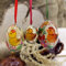 Handbemalte Ostereier aus Holz 6,5 cm 2 St und 4,5 cm 1 St St. Osterdekoration zum Aufhängen Für den schönen Osterstrauß mit Ukrainischer Petrykiwka-Malerei (Rot)