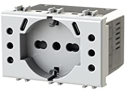 4box - USB P503 per Bticino® Matix™, la prima stazione di ricarica universale a incasso. Con 5 prese elettriche, 2 uscite USB Tipo C e un unico morsetto di alimentazione. Colore Bianco