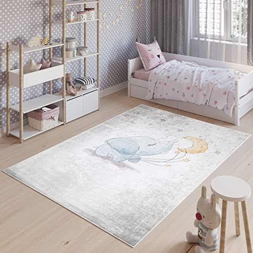 TAPISO Emma Kinderteppich Hellgrau Elephant Mond Antirutsch 80 x 150 cm | Waschbar bei 30 Grad bedruckter Kinderteppich Kinderzimmer Jugendzimmer Modern OEKO-TEX