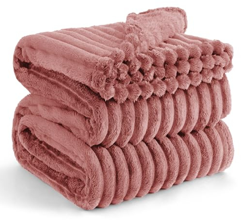 BEDSURE Kuscheldecke für Zimmer Deko - Wolldecke & Fleecedecke, Sofadecke, Weiche Warme Grobe Korddecke für Couch, Wohn- & Kuscheldecken, Tagesdecke, Große Decke, Dunkelrosa, 230 x 270 cm