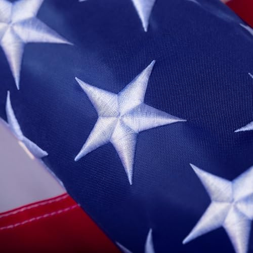 Amerikanische Flagge, 60 x 90 cm, langlebig, US-Flagge, strapazierfähiges Polyester, bestickte Sterne, genähte Streifen, Messingösen, UV-Schutz, perfekt für den Außenbereich, USA-Flagge