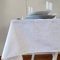 Farnberg Premium Tischdecke aus Leinen - Stofftischdecke für Küchentisch, Esstisch - Fleckschutz Tischtuch - Leinentischdecke - (135 x 200 cm) - (Uni-weiß)