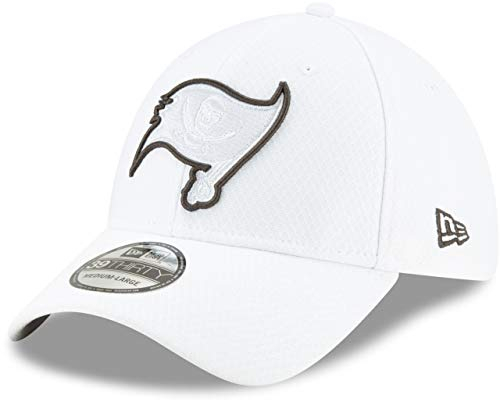 New Era 39Thirty Cap Platinum Sideline Tampa Bay Buccaneers