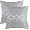 CaliTime Kissenbezüge Kissenhülle 2er-Pack Wurfkissenbezüge Schalen für Heim-Sofa-Couch Modern Glänzend & Matt Kontrast Quatrefoil Akzent Geometrisch 40cm x 40cm Silbergrau