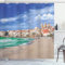 ABAKUHAUS Sizilien Duschvorhang, Dreamy Cefalu Strand-Foto, Stoffliches Gewebe Badezimmerdekorationsset mit Haken, 175 x 180 cm, Türkis Blau Tan