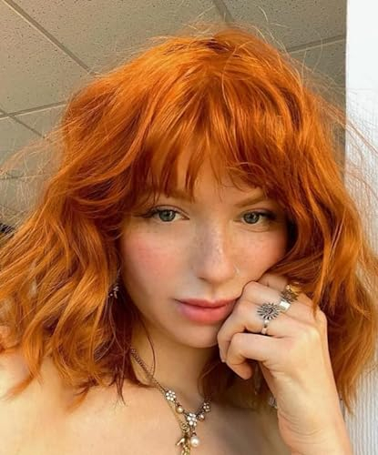 Siudus Frauen Orange Lockige Kurze Perücke mit Bangs Schulter Länge Bob Haar Perücken Natürlich aussehende Kunstfaser Perücke für tägliche Cosplay Verwendung