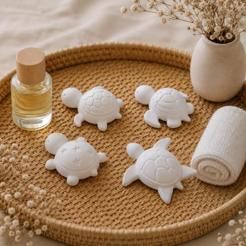 Lolydol Diffuseurs de Parfum en Plâtre Céramique, Forme Tortue, Artisanal, 4 Pièces, Diffusion Naturelle sans Électricité Fabriqué en France - Décoration Maison, Bureau, Voiture (Blanc)