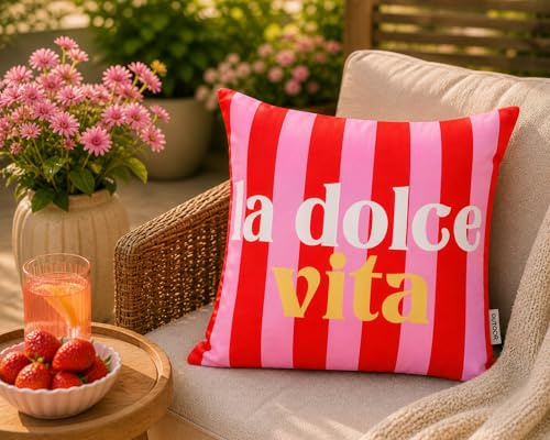 KAMACA Outdoor Dekokissen La Dolce Vita 45x45 cm Rot Rosa Gestreift – Gartenkissen mit 370g Füllung – Wasserabweisend, Schmutzabweisend & Strapazierfähig – Balkon Terrasse Lounge Kissen