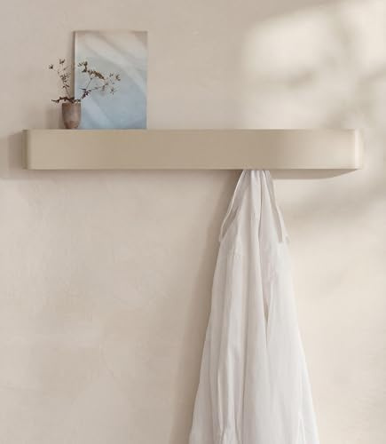 Kazai. Wandgarderobe 'Tone' | Moderne Garderobe mit versteckten Jackenhaken und Ablage | Design Flur-Garderobenleiste aus Metall | Hakenleiste Wand-Montage | Taupe-Sand