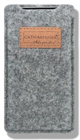 CATHAstories Breite Hülle für iPhone 15 Pro / 15, 14 Pro / 14, 13 Pro / 13, 12 Pro / 12 MIT Apple Case. Tasche, Handyhülle aus nachhaltigem Filz – Made in Germany - Stonegrey (Hellgrau)
